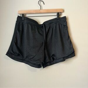 Nike dry fit mesh shorts 3” Athleisure wear drawstring waist